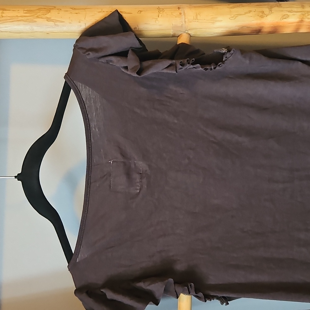 Chaser Ruffle Cap Sleeve Tee - Picture 4 of 6
